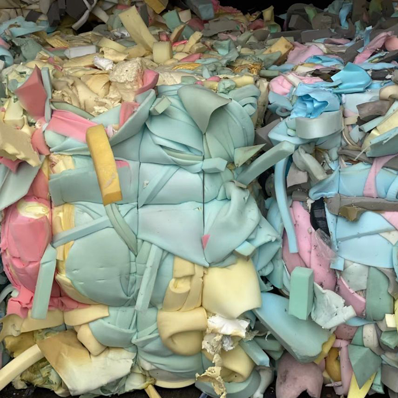 Mórdhíol Dramhaíola Spúinse Brúite Dramhaíola Spúinse Dramhaíola Pacáistiú Spúinse